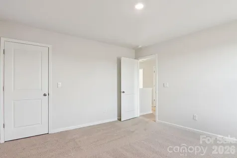 823 Adelston Lane Asheville NC 28804