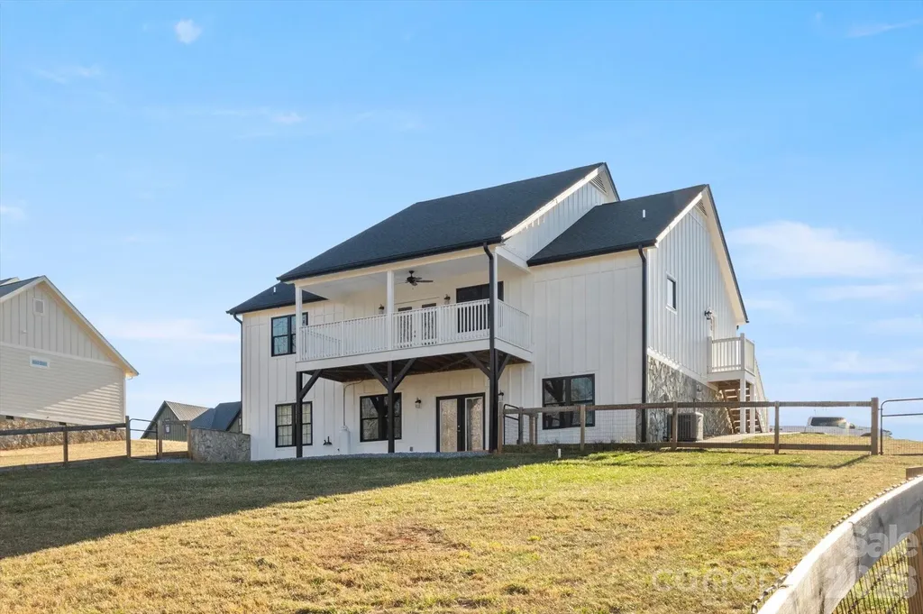 78 Grace Estates Drive Marion NC 28752