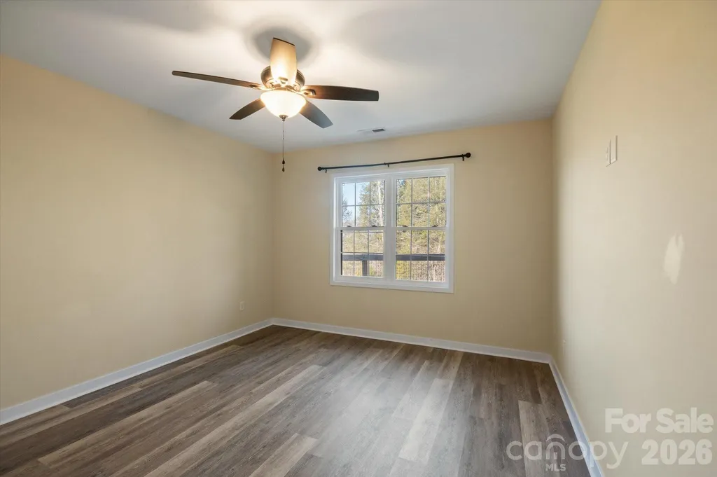 78 Grace Estates Drive Marion NC 28752