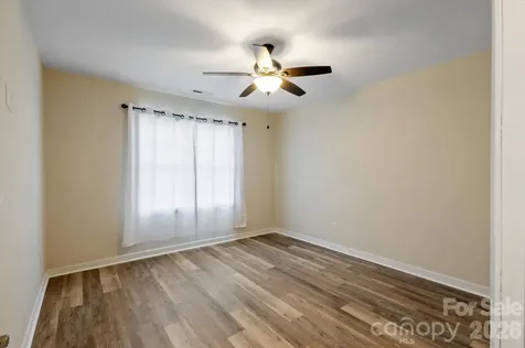 78 Grace Estates Drive Marion NC 28752