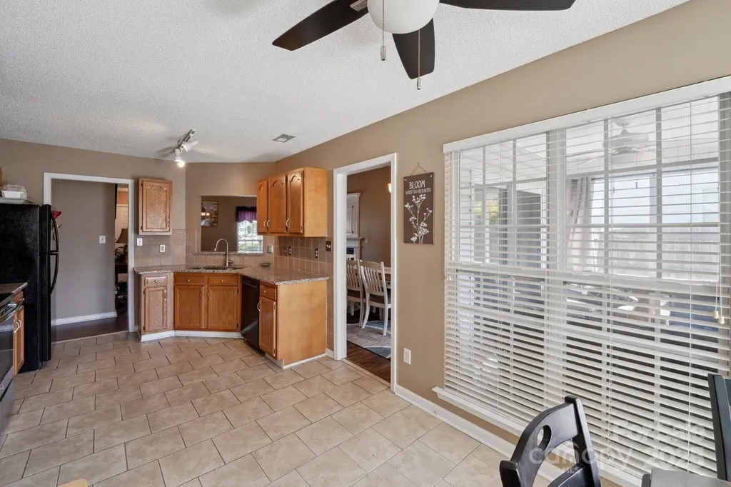 8105 Castlemaine Drive Matthews NC 28104