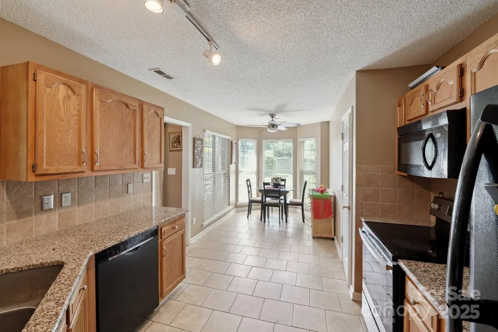 8105 Castlemaine Drive Matthews NC 28104