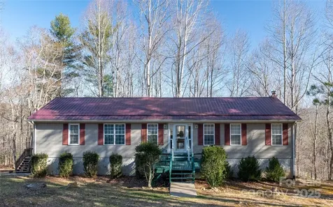 120 Powderhorn Drive Burnsville NC 28714
