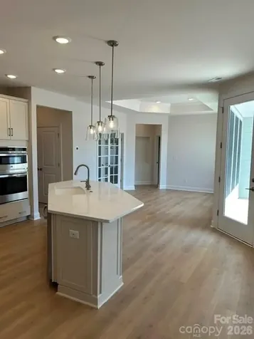 4185 Creek Bridge Circle Charlotte NC 28213