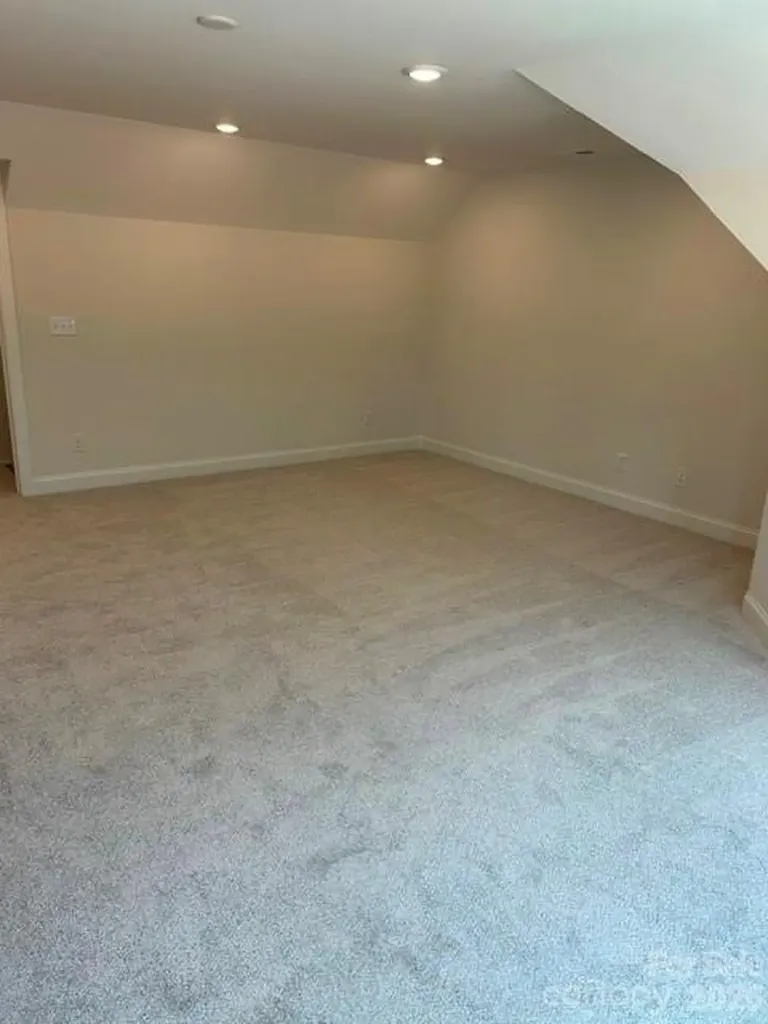 3044 Five Creek Road Charlotte NC 28213