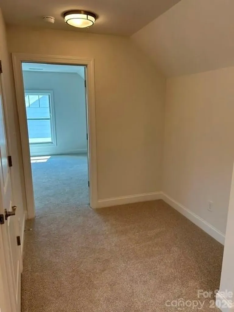 3044 Five Creek Road Charlotte NC 28213