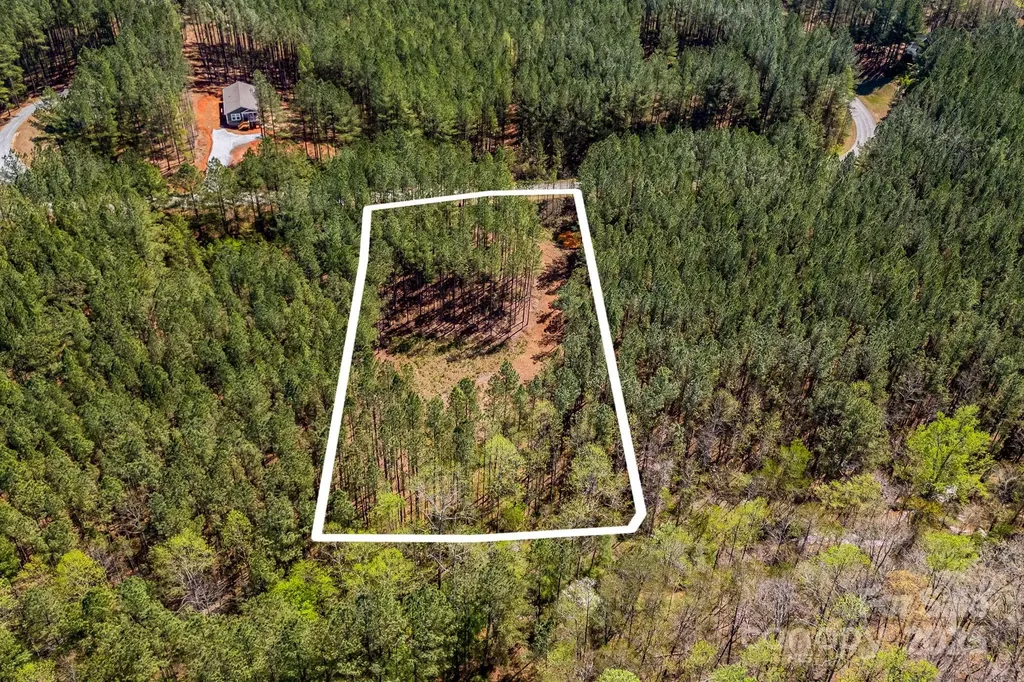 19 Sunset Drive Mill Spring NC 28756