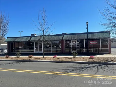413 W Main Avenue Gastonia NC 28052