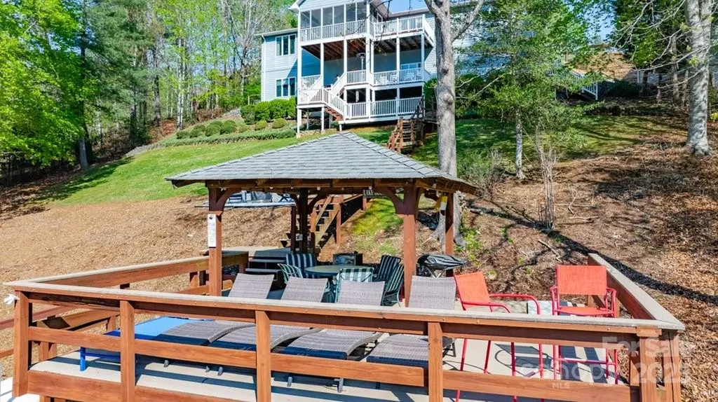 56 Lake Mist Court Nebo NC 28761