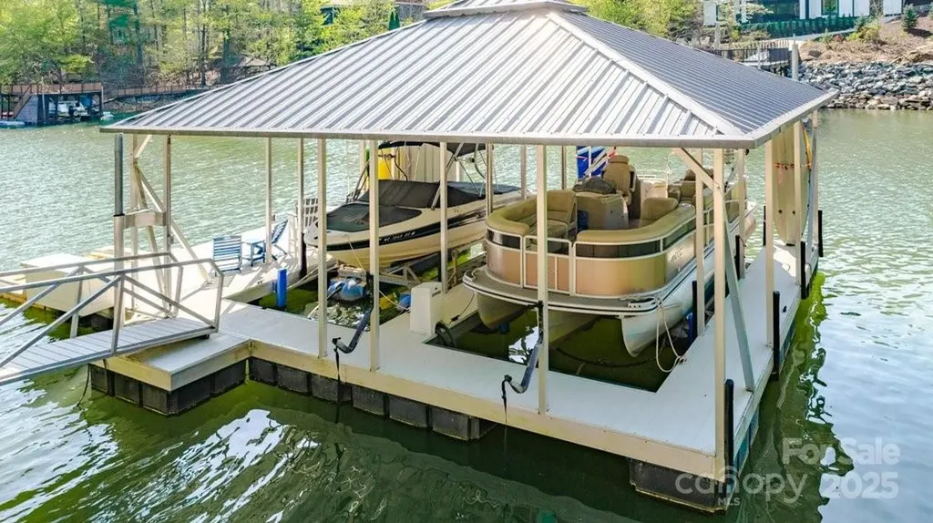 56 Lake Mist Court Nebo NC 28761