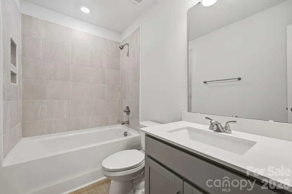 5107 Orchardview Way Charlotte NC 28216
