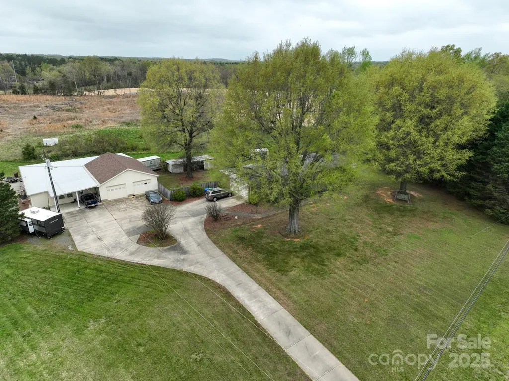 6760 Nc Hwy 24/27 Highway Midland NC 28107
