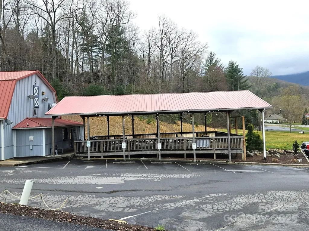 701 Nc 9 Highway Black Mountain NC 28711