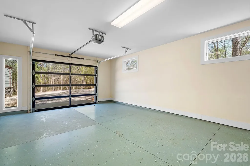 3249 Ivey Creek Road Maiden NC 28650