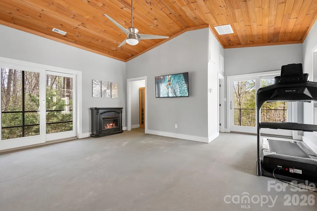 3249 Ivey Creek Road Maiden NC 28650
