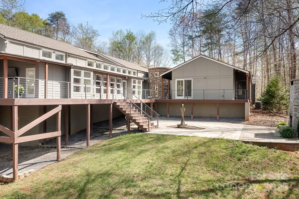 3249 Ivey Creek Road Maiden NC 28650