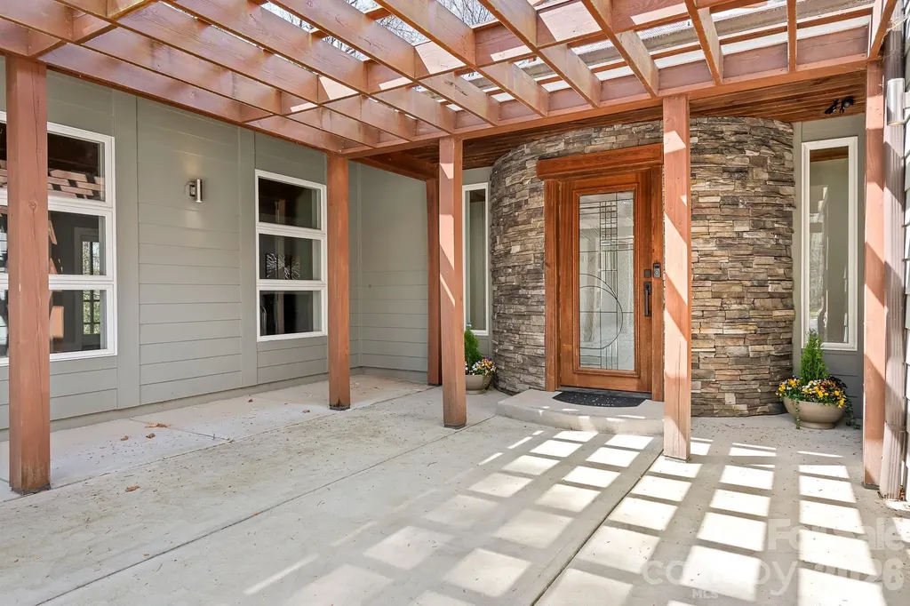 3249 Ivey Creek Road Maiden NC 28650