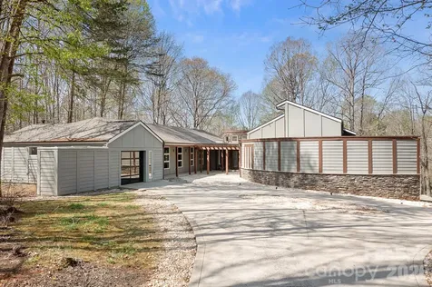 3249 Ivey Creek Road Maiden NC 28650
