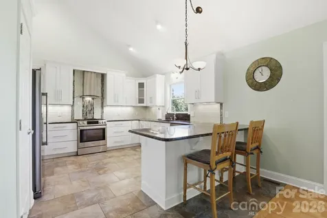 337 Roberson School Road Moravian Falls NC 28654