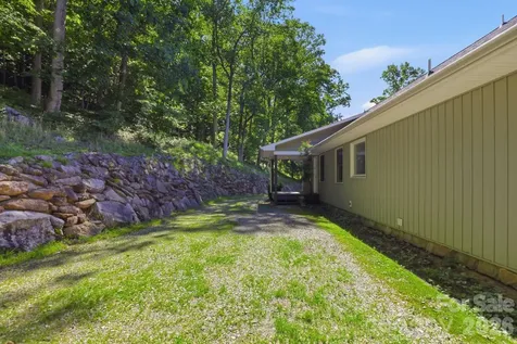 337 Roberson School Road Moravian Falls NC 28654