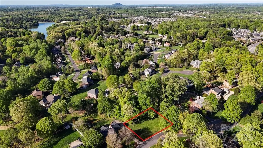 1618 Heatherloch Drive Gastonia NC 28054