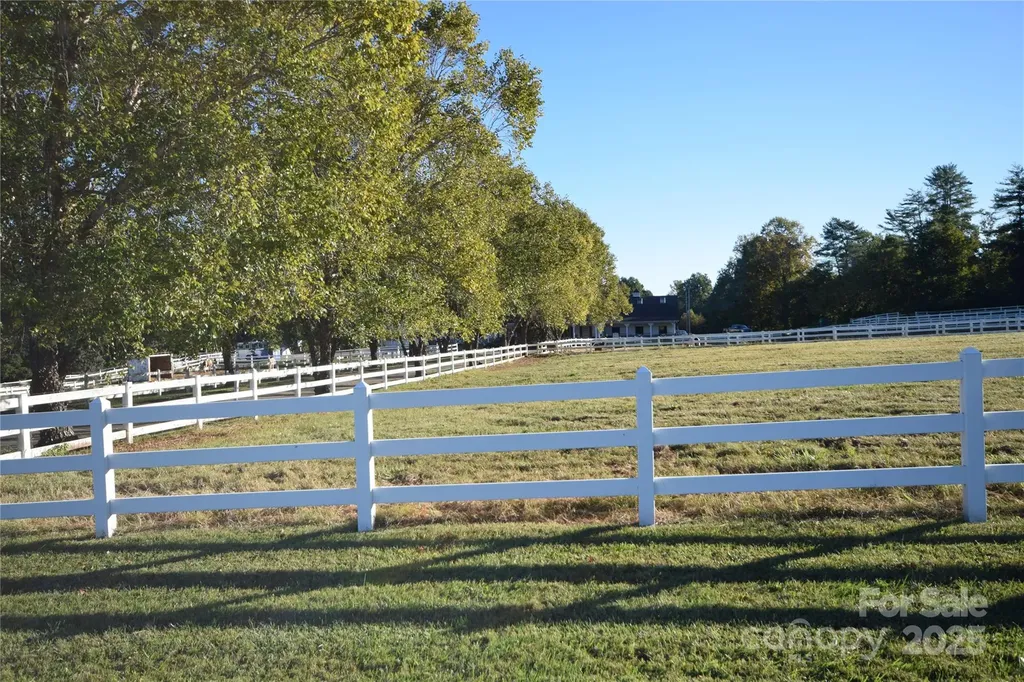 3771 Sarazen Court Conover NC 28613