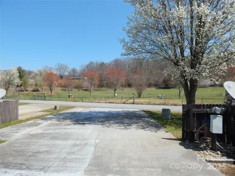 50 Timber Leaf Drive Sylva NC 28779