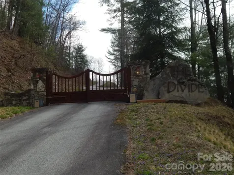5 Sigogglin Trail Waynesville NC 28785