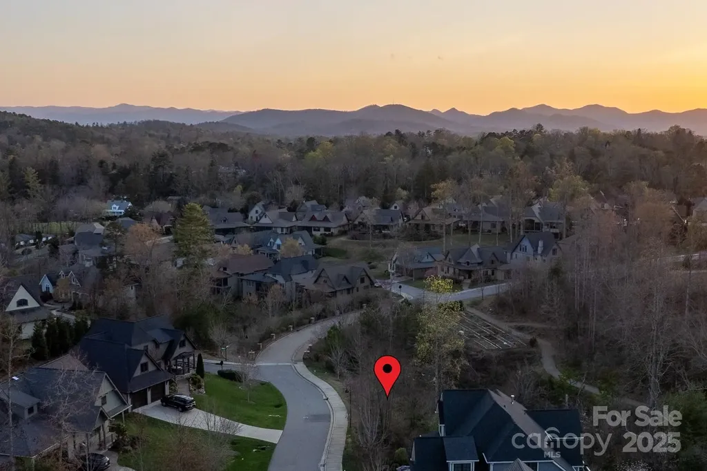 64 French Willow Drive Asheville NC 28804