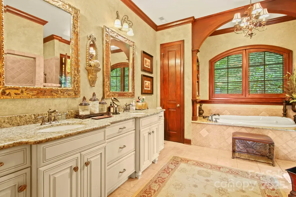 285 Wetherley Boone NC 28607