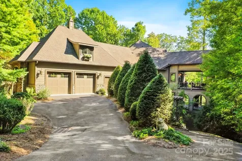 285 Wetherley Boone NC 28607