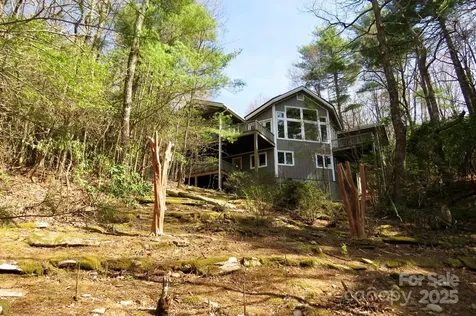 422 Lakeside Drive Lake Toxaway NC 28747