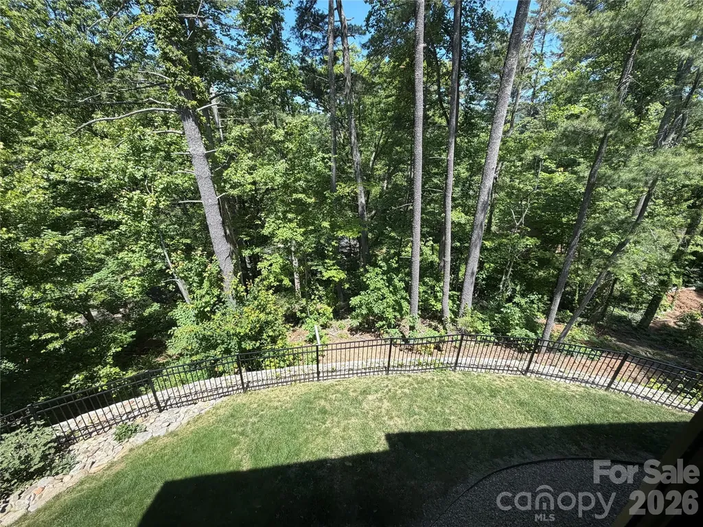42 Spring Cove Road Asheville NC 28804