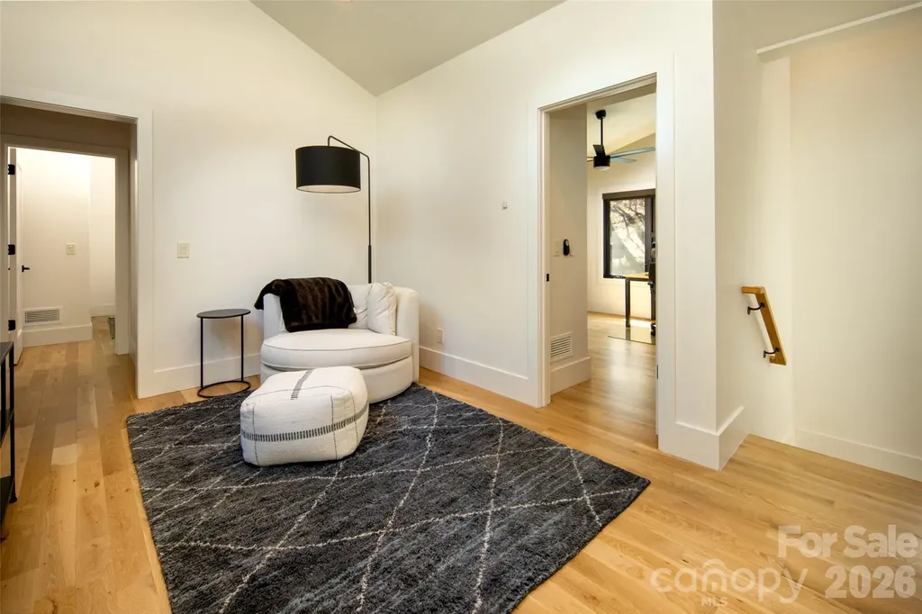 42 Spring Cove Road Asheville NC 28804