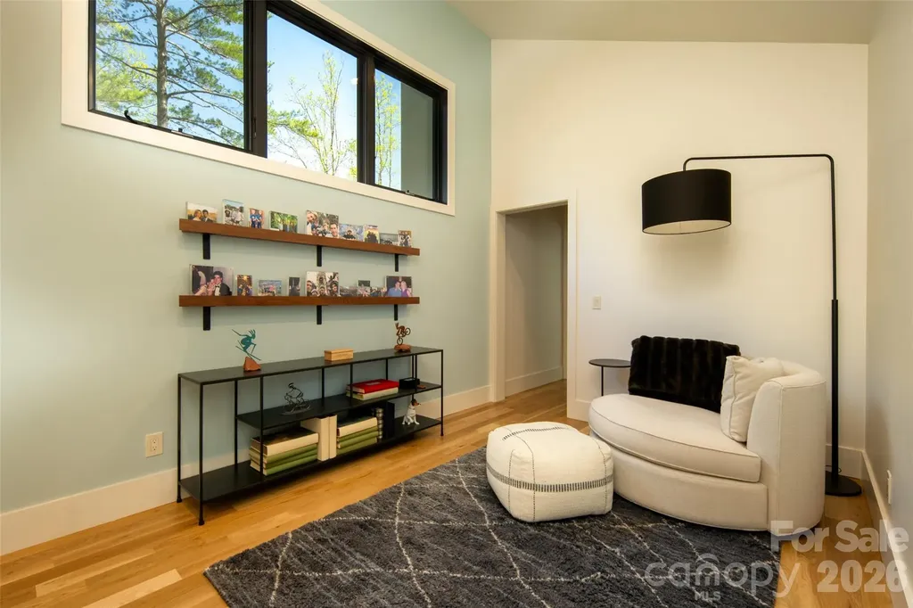 42 Spring Cove Road Asheville NC 28804