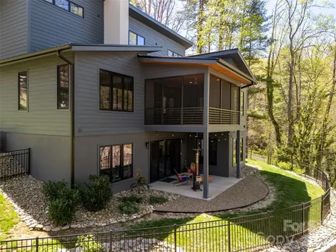 42 Spring Cove Road Asheville NC 28804