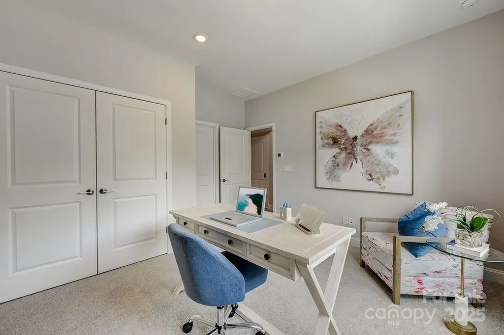 729 Hoke Lane Davidson NC 28036