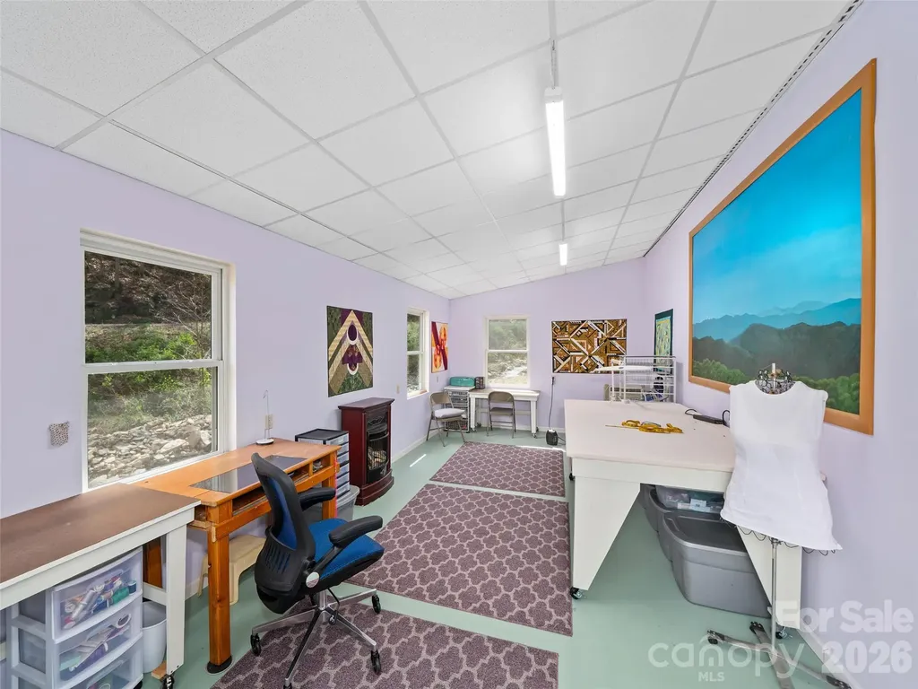 3829 Coxes Creek Road Burnsville NC 28714
