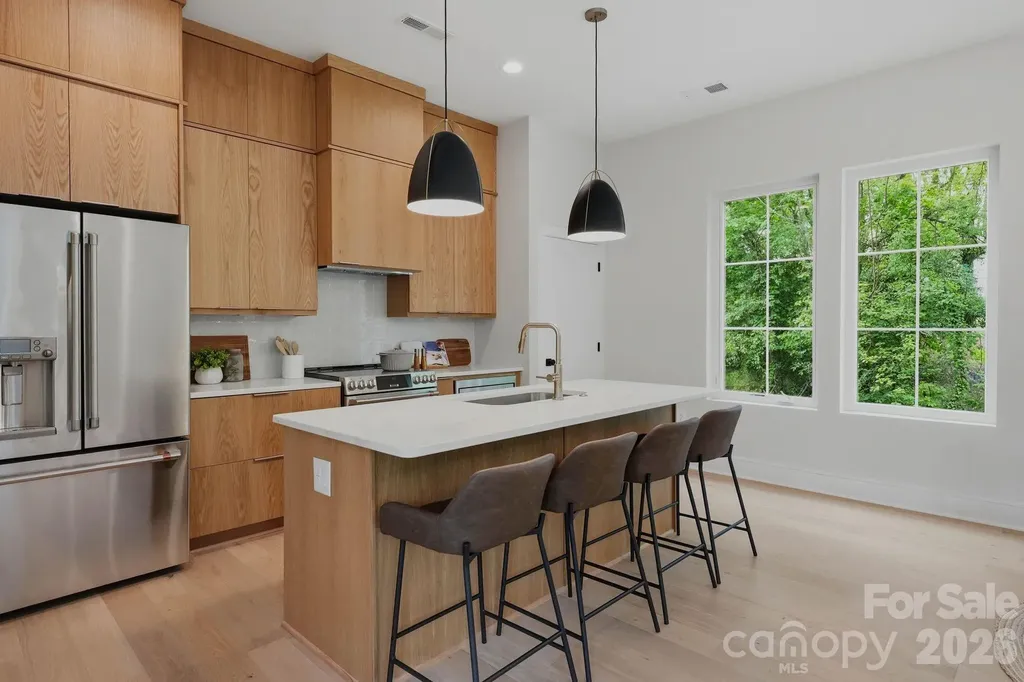 604 E 16th Street Charlotte NC 28206