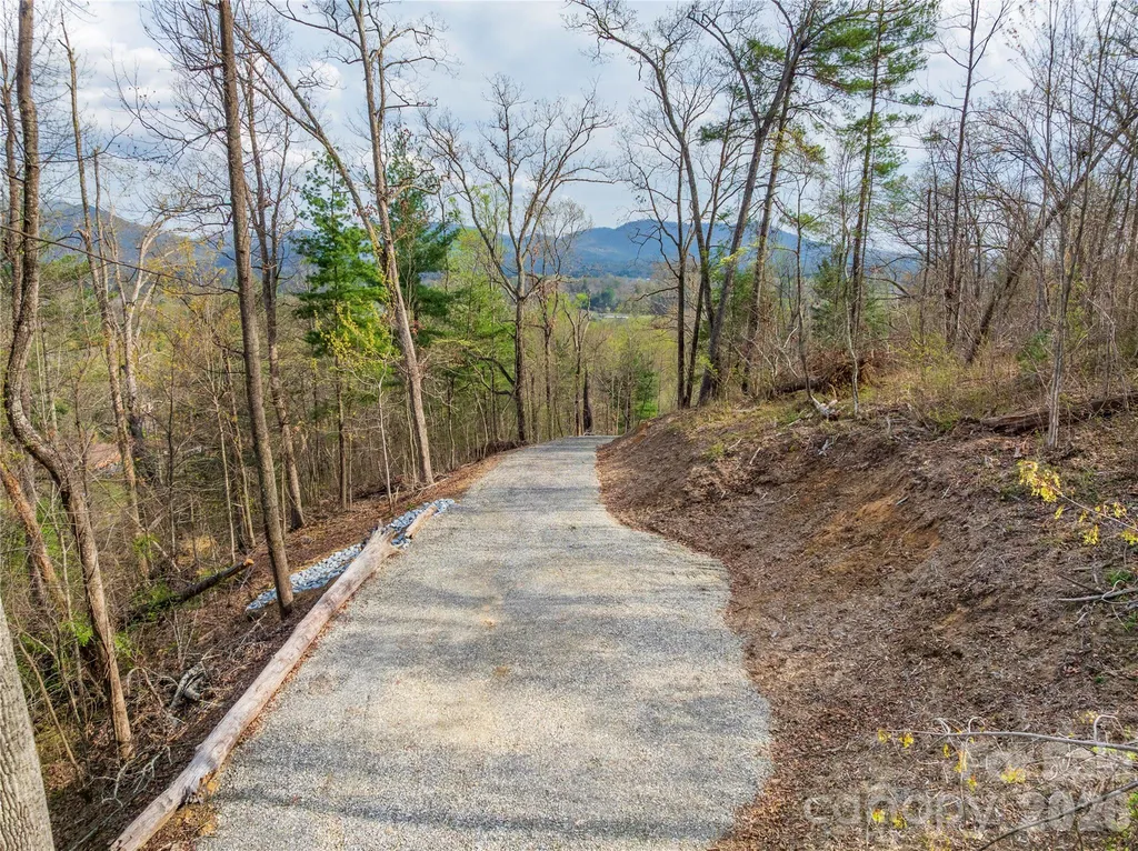 Lot 2 Wake Robin Way Asheville NC 28805