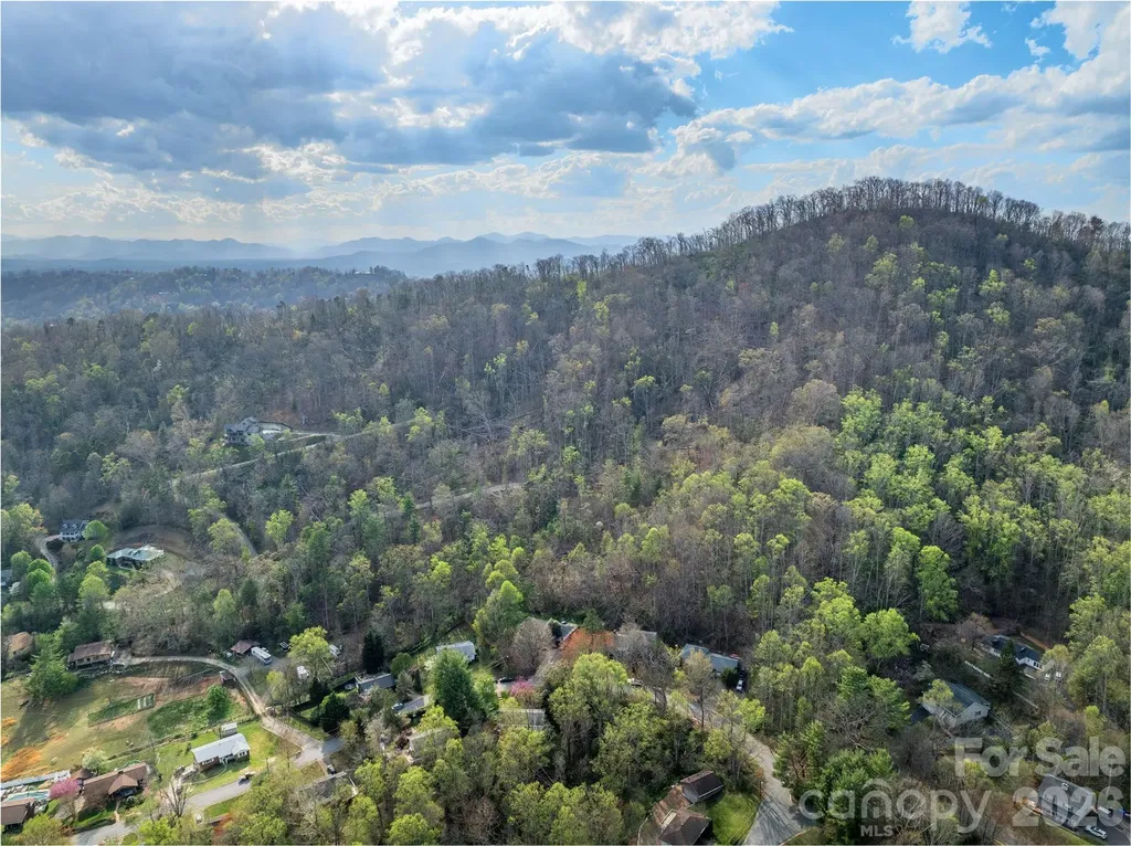 Lot 2 Wake Robin Way Asheville NC 28805