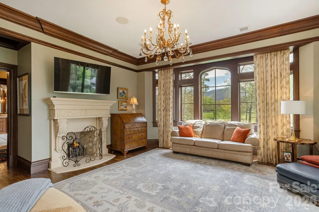 8 Fairway Place Asheville NC 28803