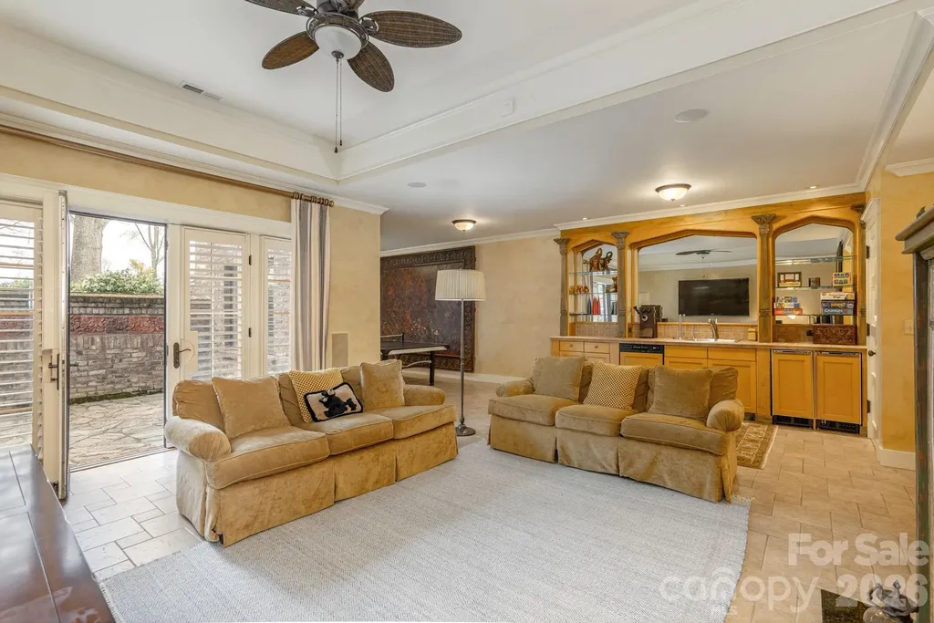8 Fairway Place Asheville NC 28803
