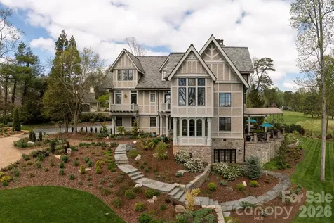 8 Fairway Place Asheville NC 28803