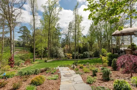 8 Fairway Place Asheville NC 28803