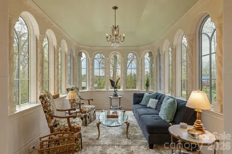 8 Fairway Place Asheville NC 28803