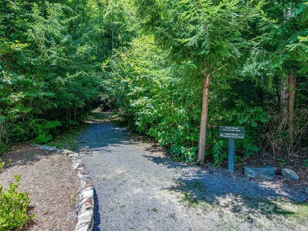 36 Slide Rock Way Fairview NC 28730