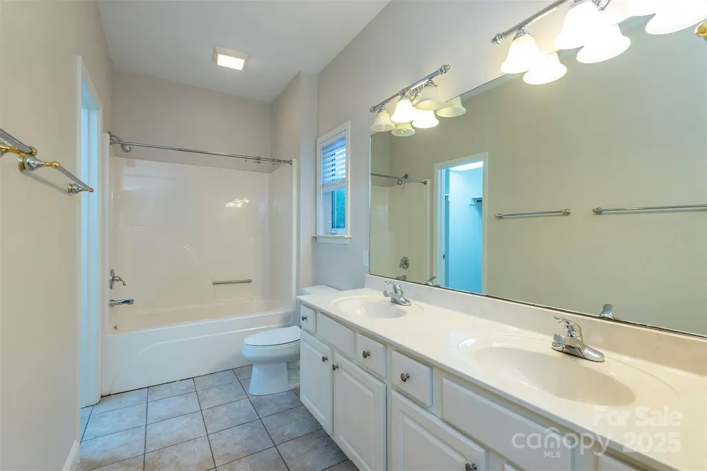 3 Teresa Way Black Mountain NC 28711