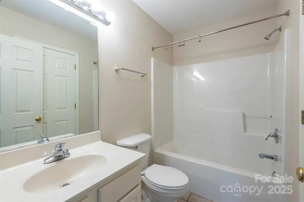 3 Teresa Way Black Mountain NC 28711