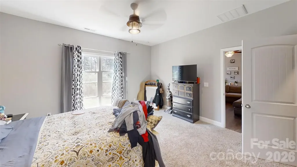 19 Higgins Road Weaverville NC 28787